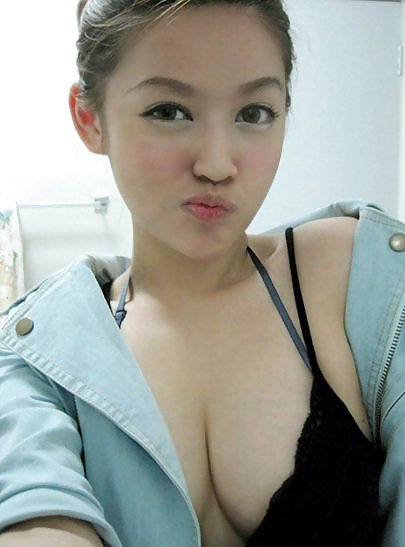 Free Barely Legal Filipina Teens photos
