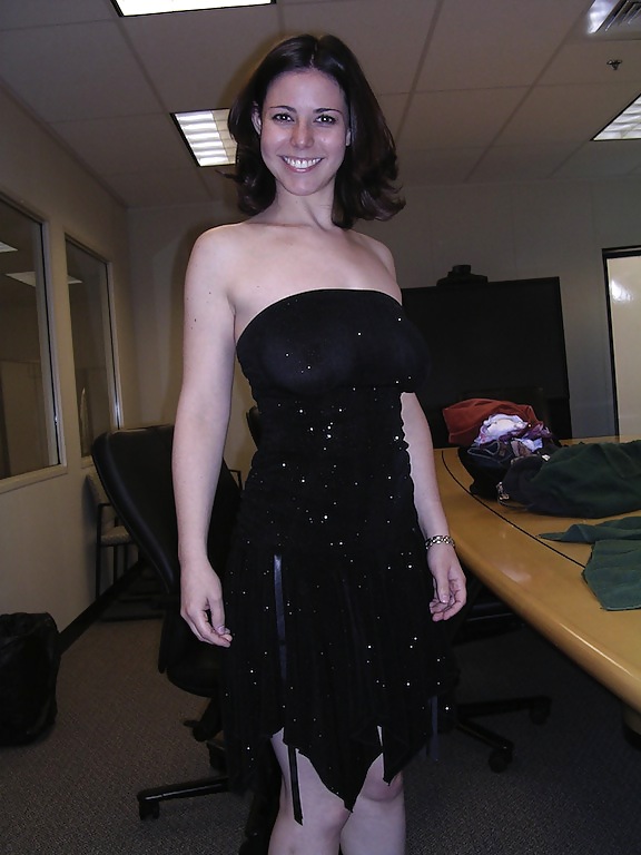 Free My Secretary photos