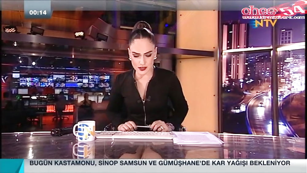 Free Turkish Teen Upskirt photos