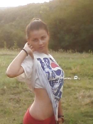 Free Young Serbian Girls 2 photos