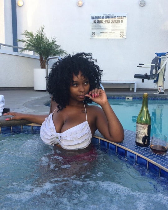 Free Show some boobs photos