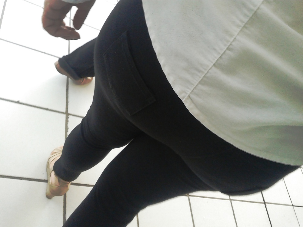 Free camel toe big ass and mor photos