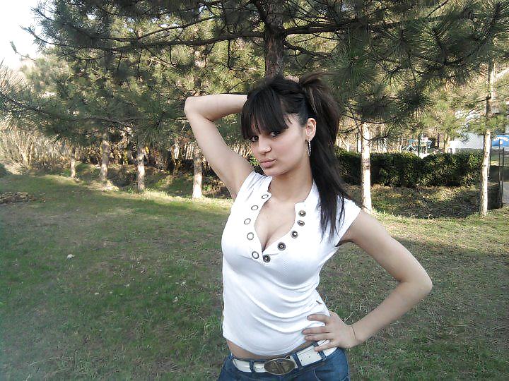 Free Amina Hajdarpasic photos