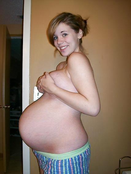 Free Pregnant yummies photos