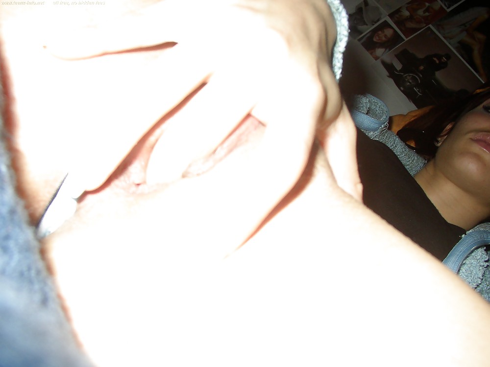 Free German Bruenette photos