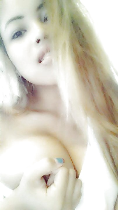 Free Asian Slutty photos