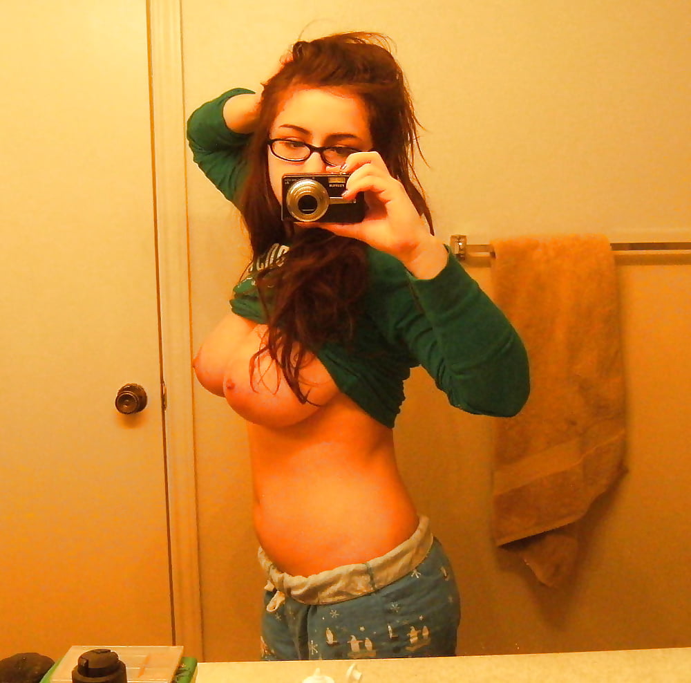Free Slutty Selfies - Teens photos