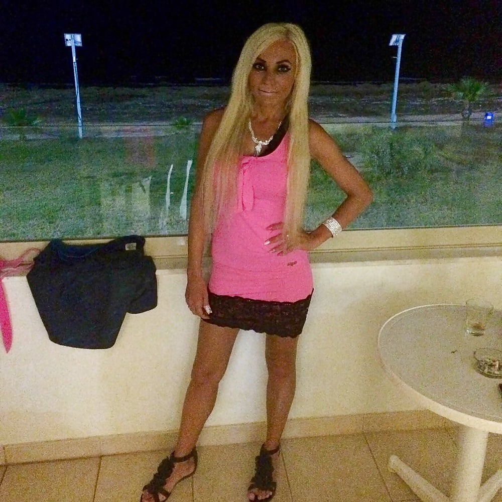 Free Blonde #1 photos