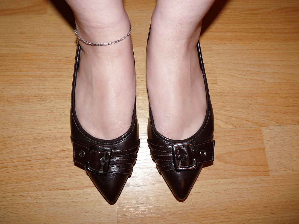 Free Wifes sexy black leather ballerina ballet flats shoes 2 photos