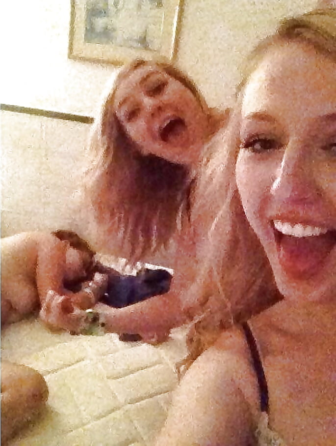 Free Handpicked Amateurs 245 photos