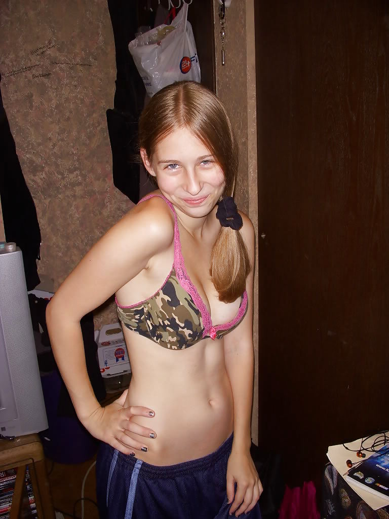 Free Amateur Teen photos