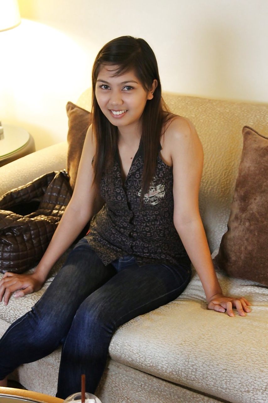 Free LBFM horny thai bed room photos