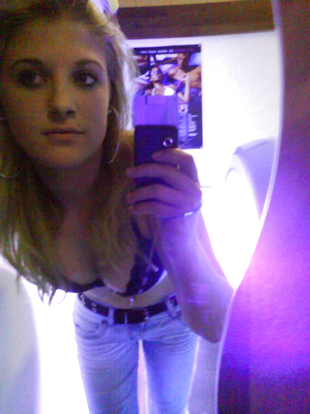 Free Previews photos