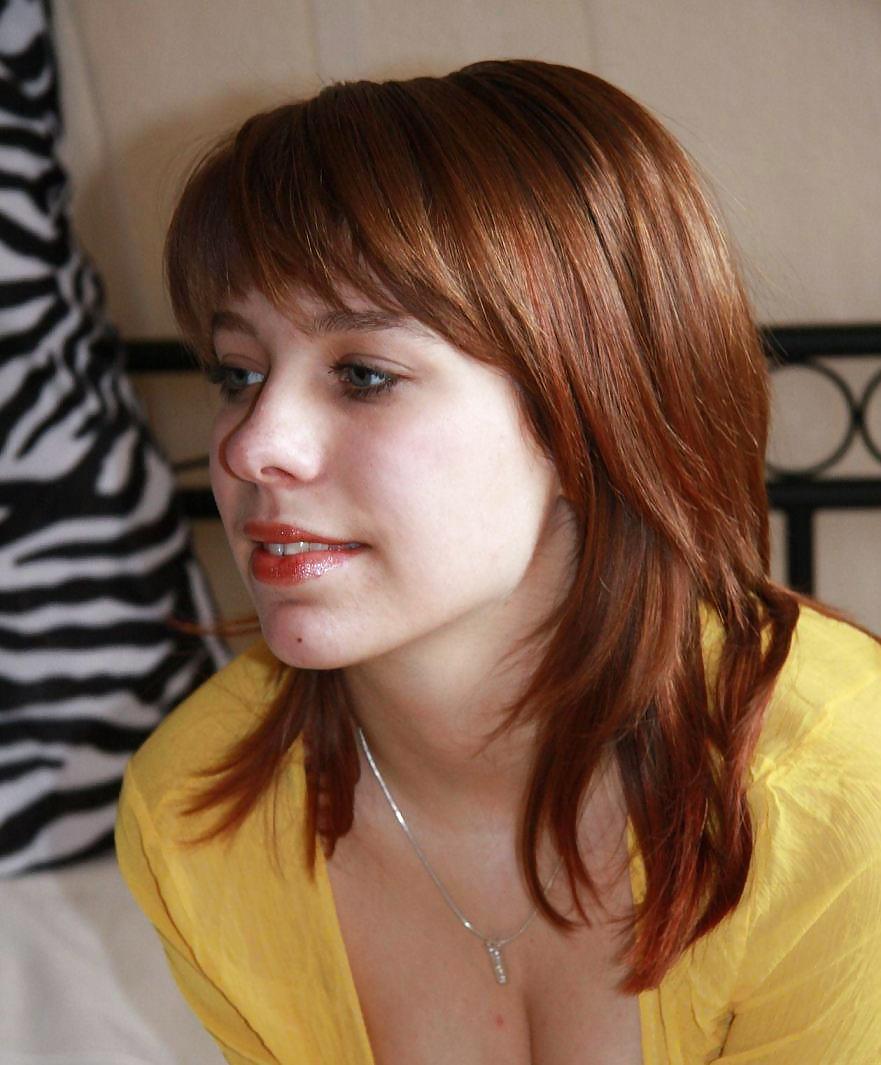 Free CINDY - Yellow Undies photos