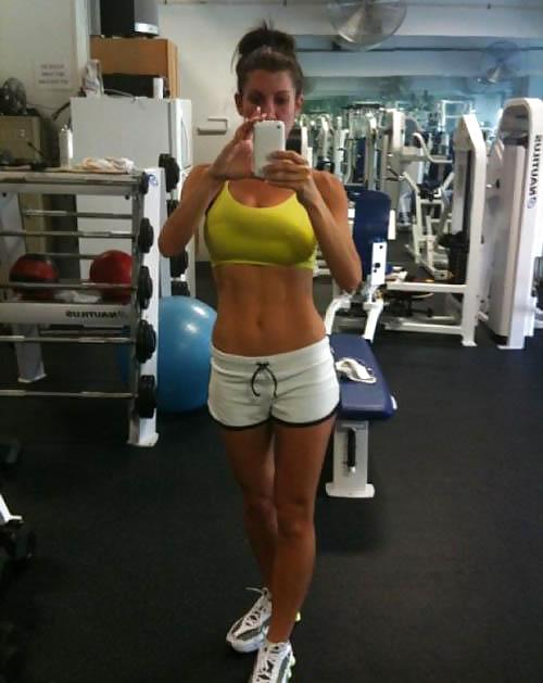 Free iPhone Girlz photos