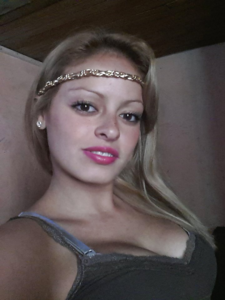 Free Cheap facebook slut photos