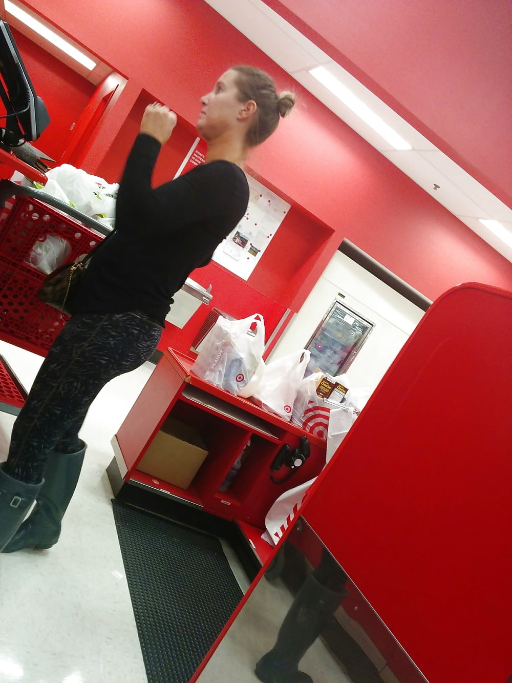 Free Booty Voyeur photos