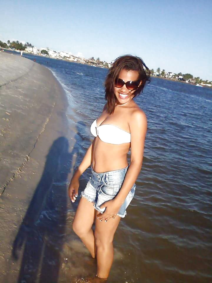 Free jovencita nenas putas bikini big boobs teens photos