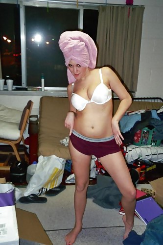 Free Bra Babes 99 photos