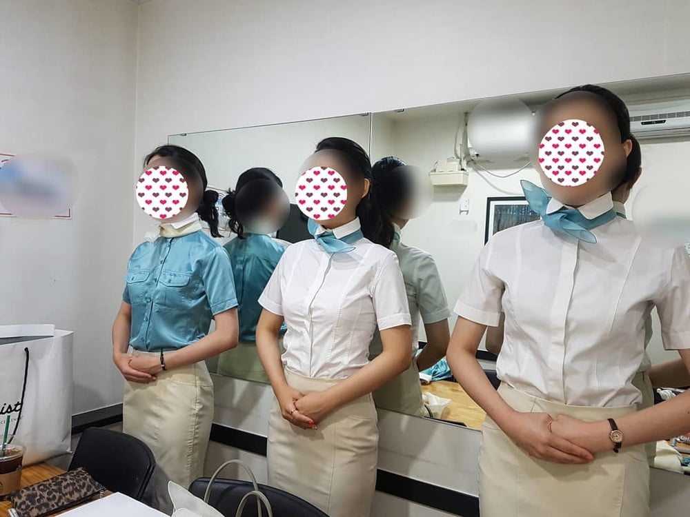 Free Korean air hostess photos