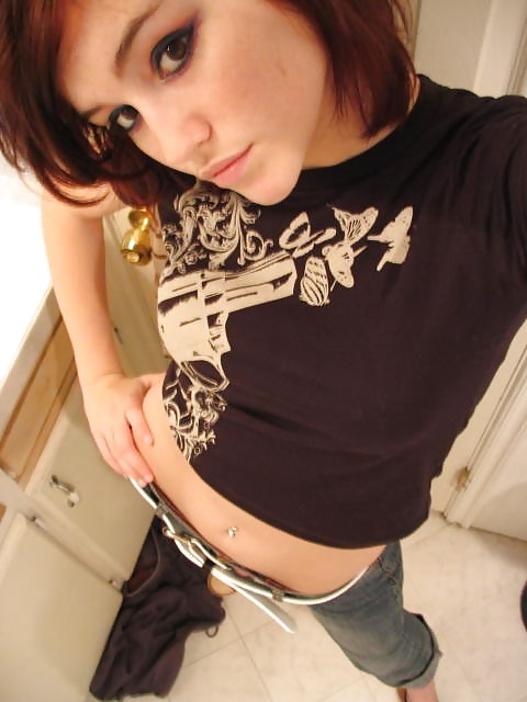 Free stunning emo girl photos