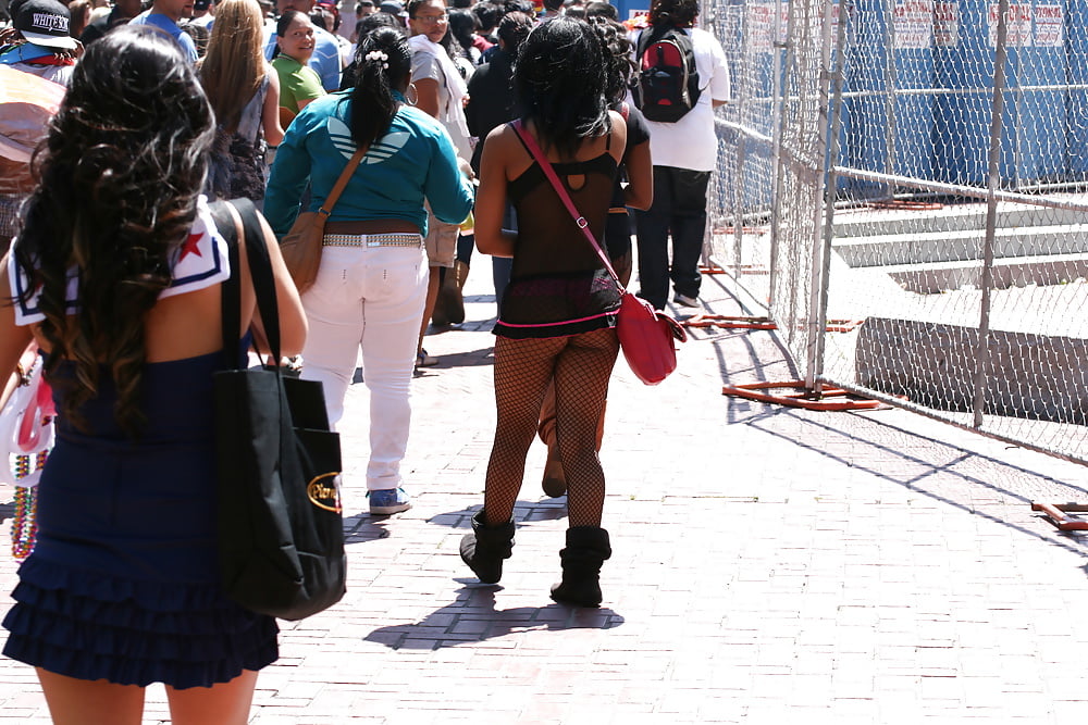 Free Voyeur.Candid.13-8 photos