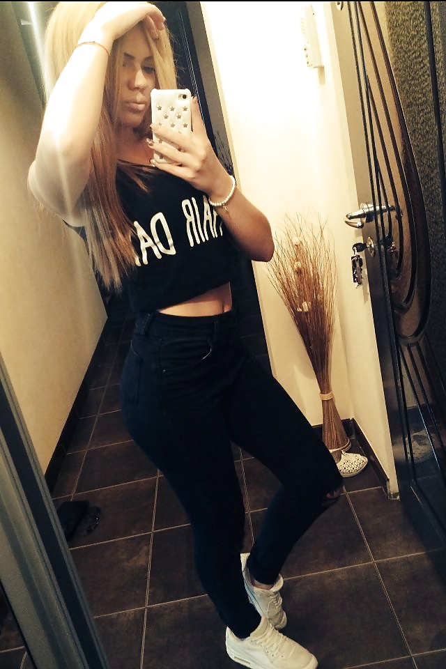 Free Teasing Teen 2 photos