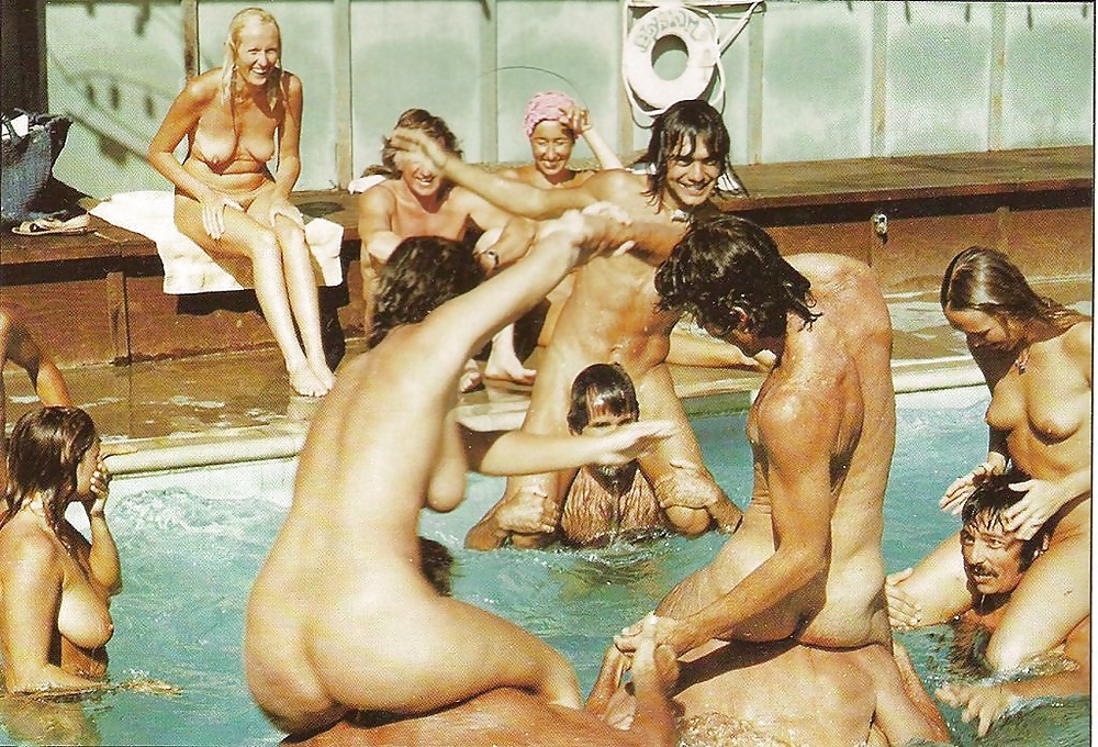 Free Nudist and Naturist Photos from old times photos