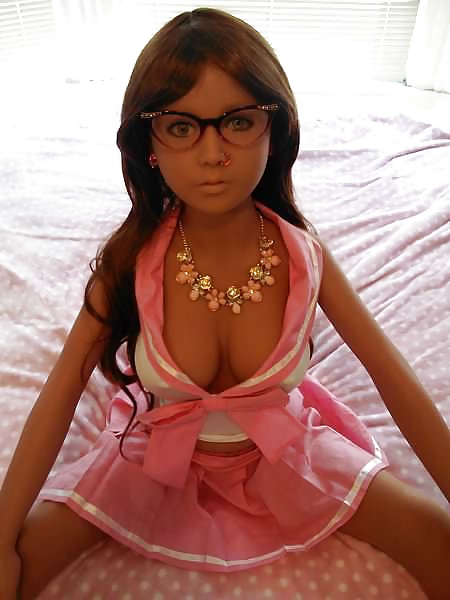 Free Nina in pink again photos