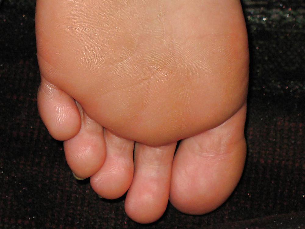 Free Mature feet ! photos