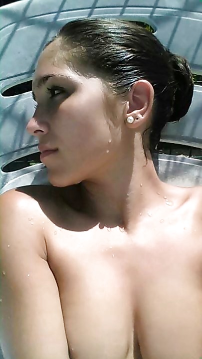 Free Alba Riesco Garcia photos