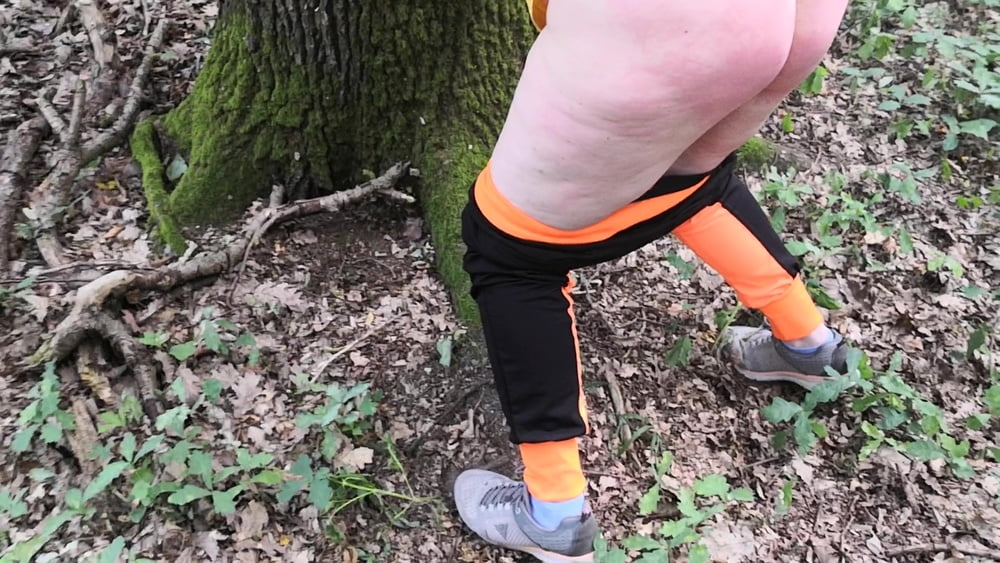 Ass Flogging in the woods - 11 Pics 