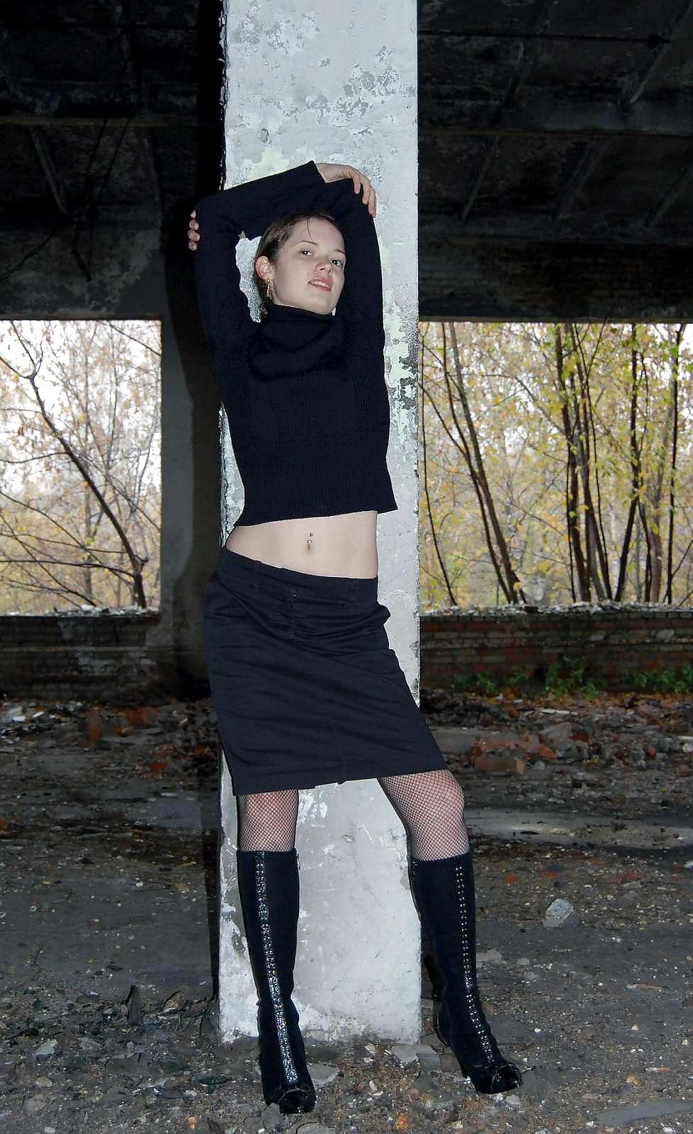 Free hotlegs-miniskirt babe19 photos