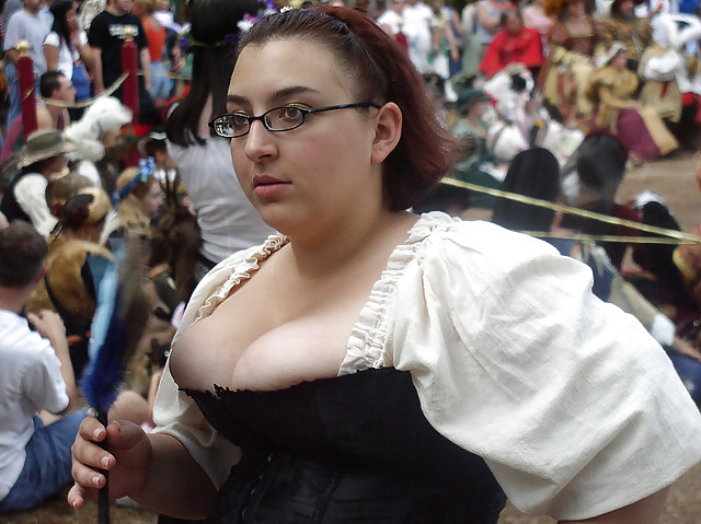 King richards faire cleavage contest - 🧡 Cleavage Contest King ...