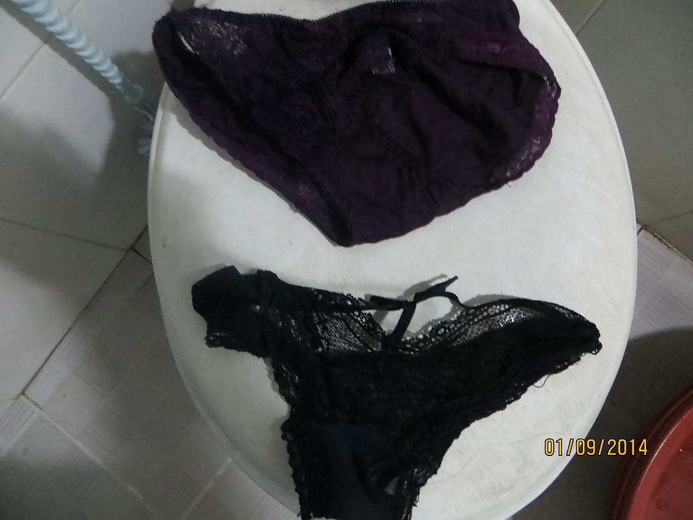 Free Cum on panties & bras of my sexy neighbour girl 1-9-2014 photos