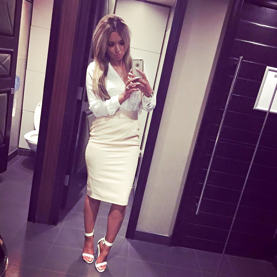 Free Nicki Kerr photos