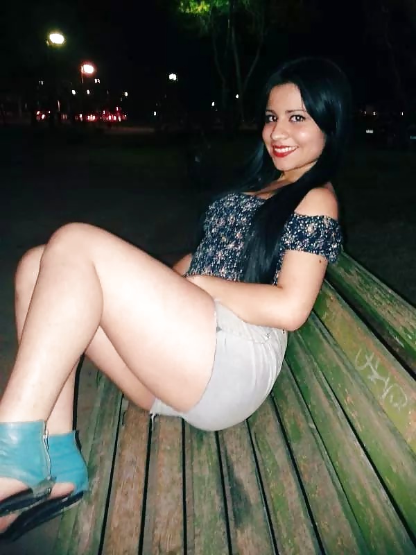 Free Beautiful & Horny teen # 21 photos
