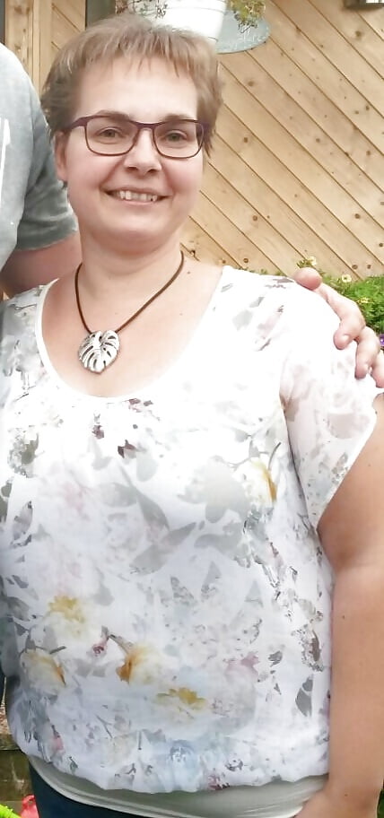 Free Anja schluckt alles photos