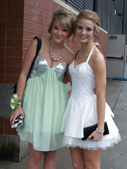 Free More Than One Sexy Babe 2 photos