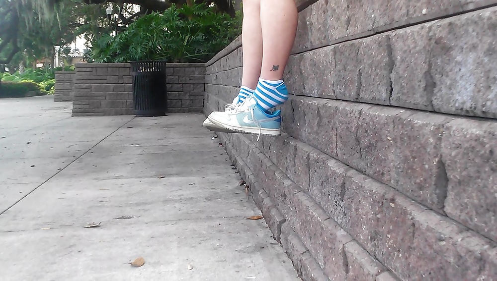 Free Blue strip socks photos