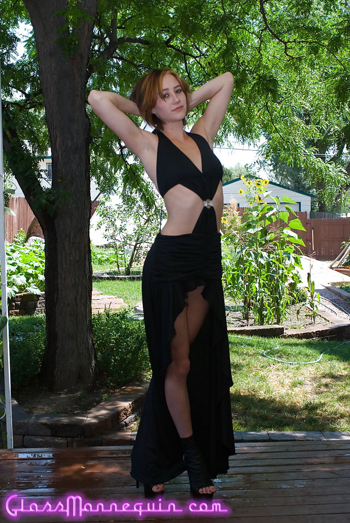 Free Alison Rapture Strips For Me In The Back Yard photos