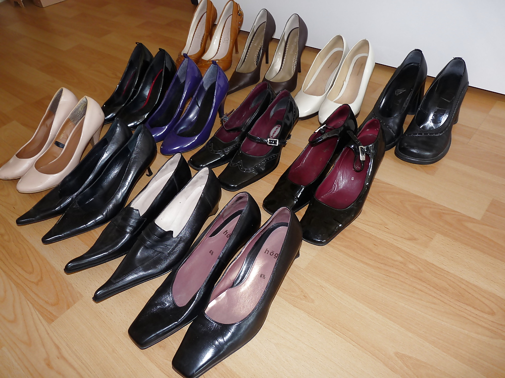 Free wifes shoe collection 2 photos