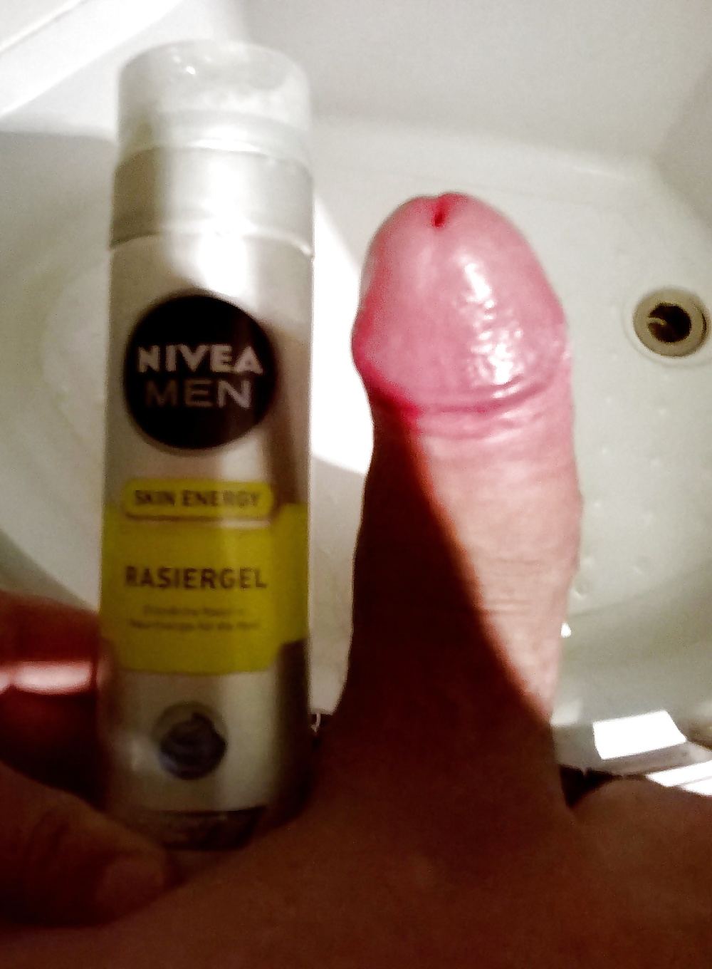 Free nivea vs cock photos