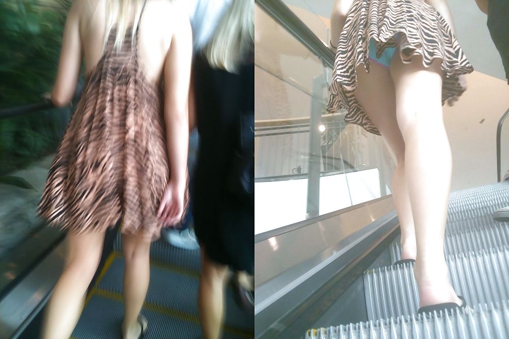 Free Ladies and teens at the Mall photos