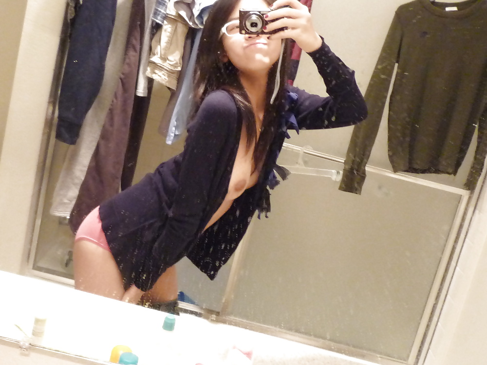 Free Sexy asian teen with glasses photos