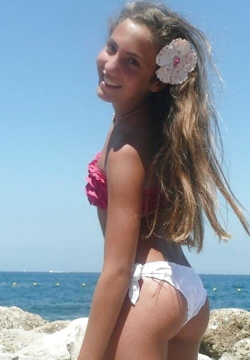 Free Bikini Teens, enjoy the tities photos