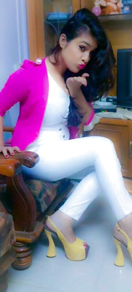 Free INDIAN BABEs photos