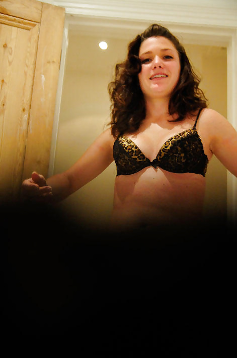 Free Pretty Brunette photos