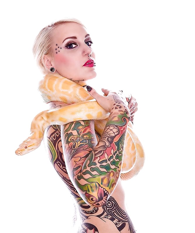 Free Hot Tattoos photos