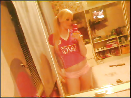 Free slags in footy tops photos